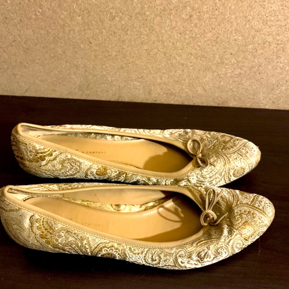 Nine WEST Green Jeweled Flats Vintage